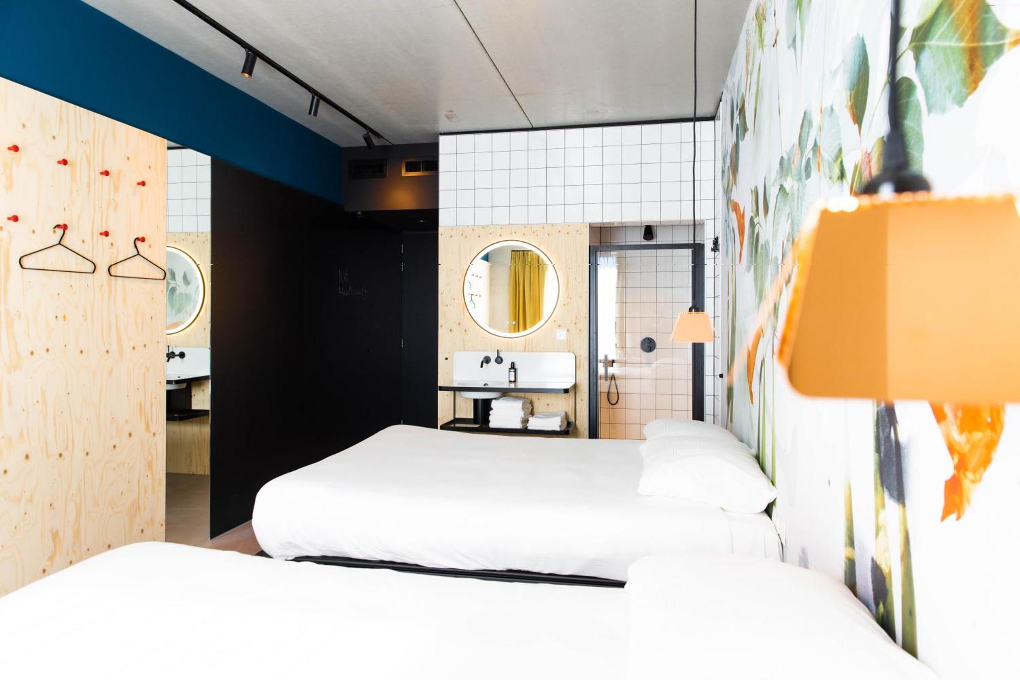 Moloko, Modern Designed Sleep & Shower Hotel In City Center, Digital Key By Sms Enschede Eksteriør billede